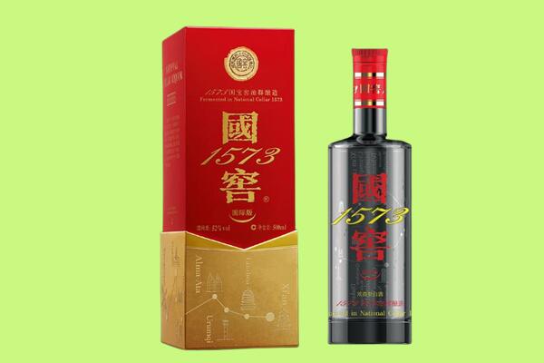新兴县名酒上门回收报价